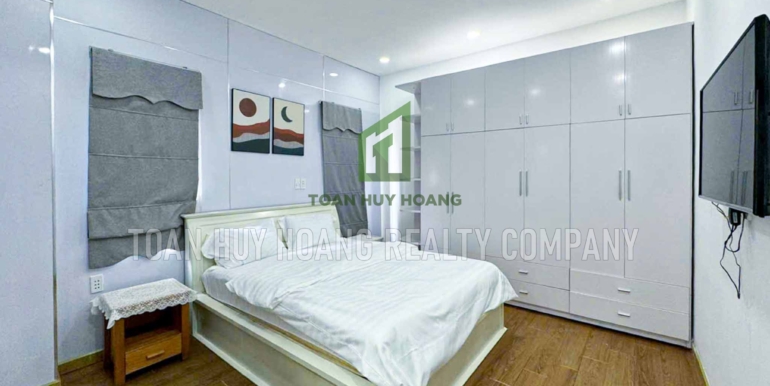 house-for-rent-my-khe-da-nang-D245-3-T (13)