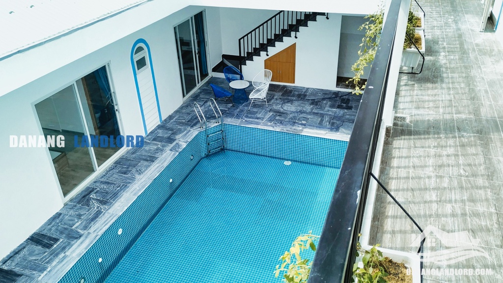 Extremely nice villa, 7 bedrooms, large swimming pool, Nam Viet A area – B417