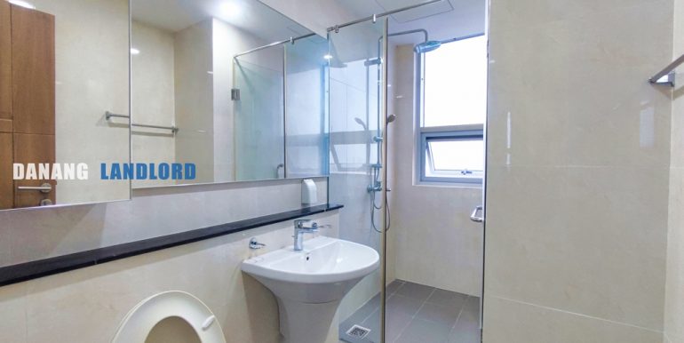 blooming-apartment-for-rent-da-nang-A389-T-09