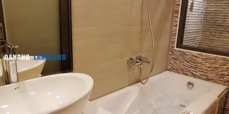 luxury-apartment-for-rent-da-nang-A307-2-T-04