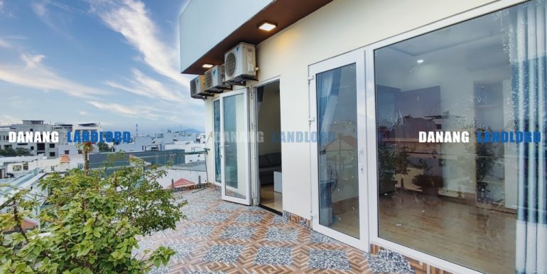 balcony-apartment-for-rent-my-an-da-nang-A410-3-T-02