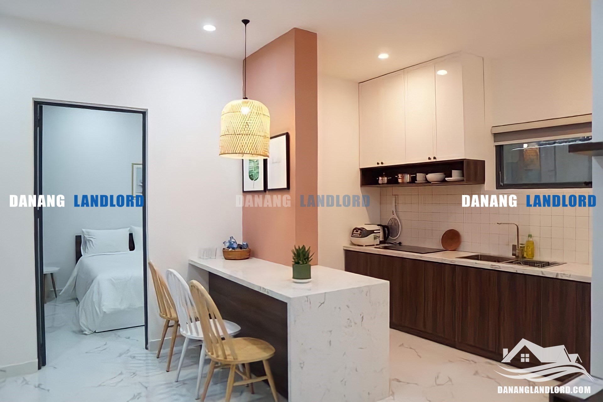 2 bedroom apartment on Ho Xuan Huong street – C084