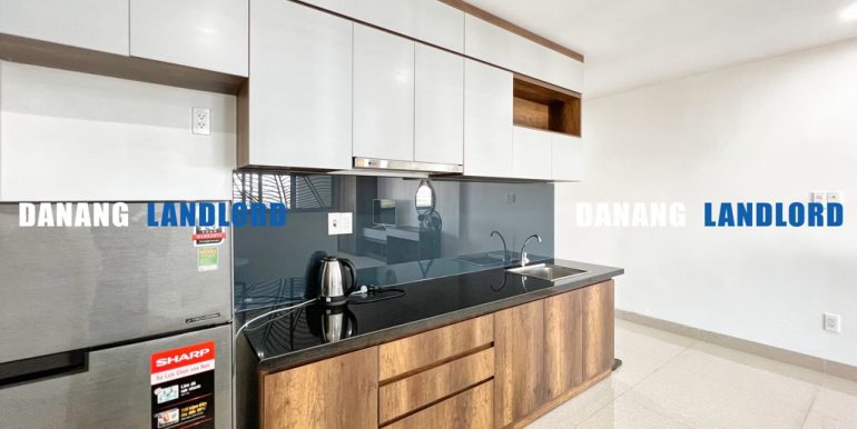 studio-apartment-for-rent-son-tra-da-nang-A831-T-03