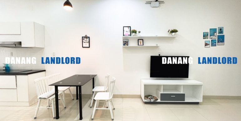 white-apartment-for-rent-an-thuong-C210-T-03