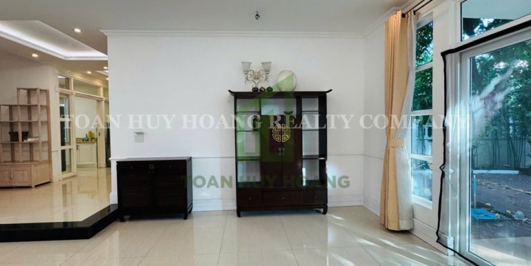 villa-for-rent-phuc-loc-vien-da-nang-D435 (2)
